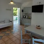 Anixis Paros