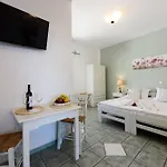 Anixis Paros Alikí