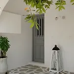 Anixis Paros * Aliki (Paros)