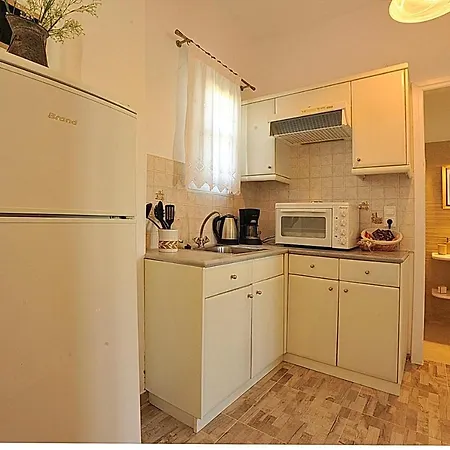 Anixis Paros * Alikí