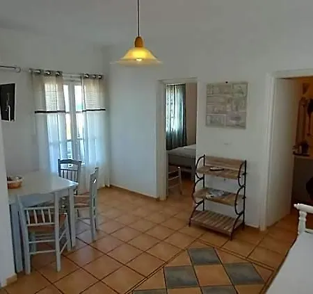 Anixis Paros Apartman
